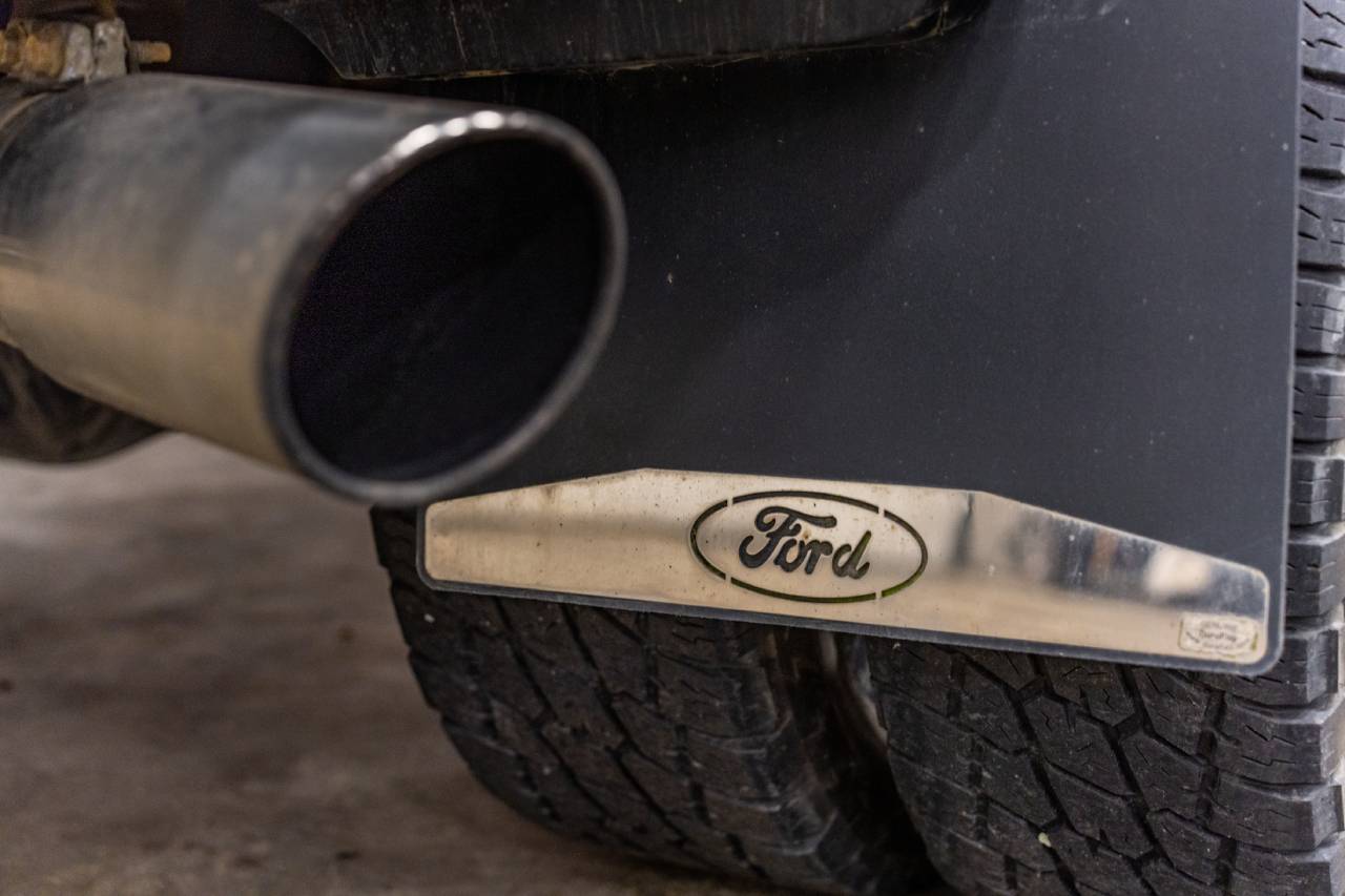 Ford F-250 vs. RAM 2500 - Ultimate Comparison